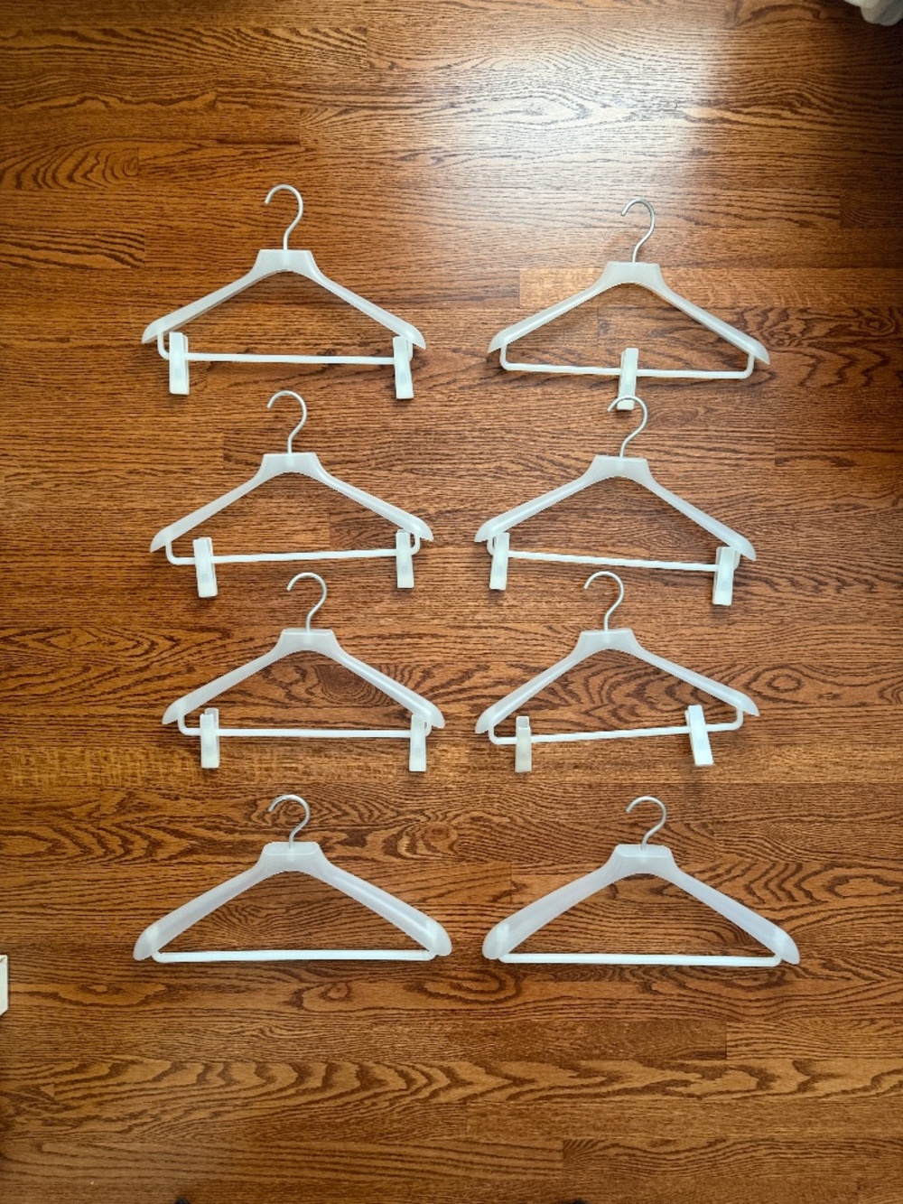8 Muji hangers